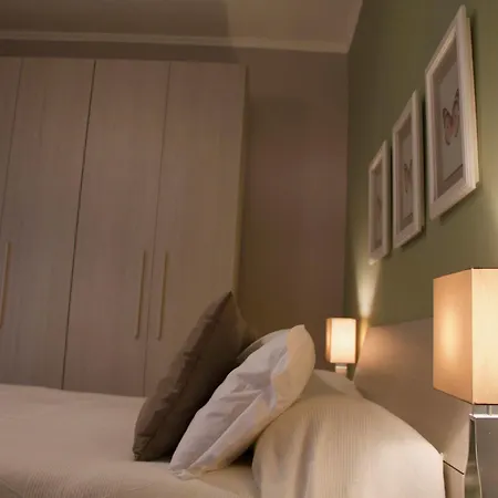 Apartmanhotel Residenza Flegrea 4*