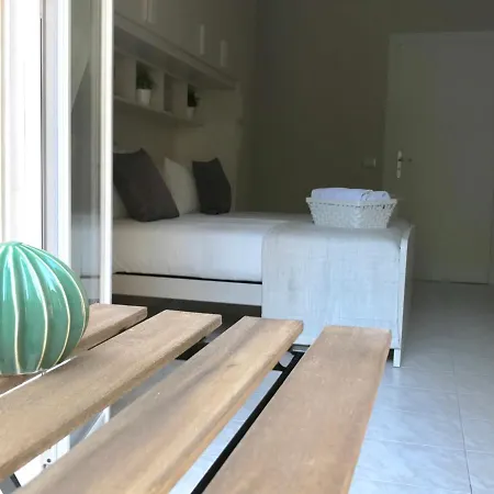 Residenza Flegrea Aparthotel