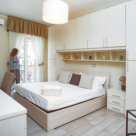 Residenza Flegrea Naples