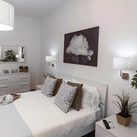 Residenza Flegrea Aparthotel