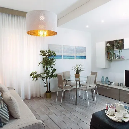 Residenza Flegrea 아파트호텔 4*