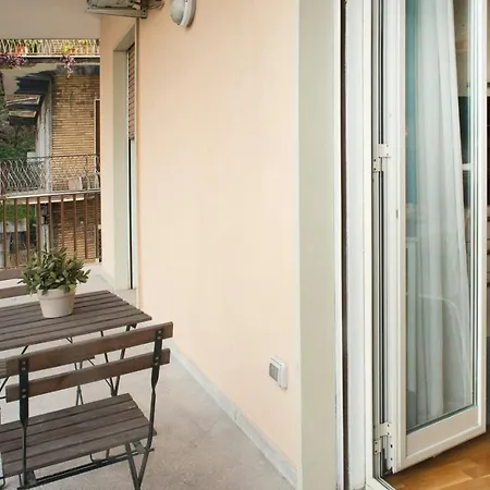 Residenza Flegrea Aparthotel Naples