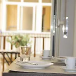 Residenza Flegrea 아파트호텔 나폴리