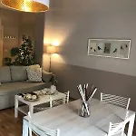Residenza Flegrea 아파트호텔 4*