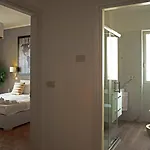 Residenza Flegrea Aparthotel 4*