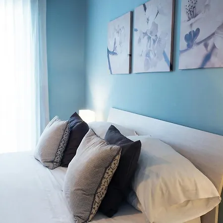 Residenza Flegrea Aparthotel 4*
