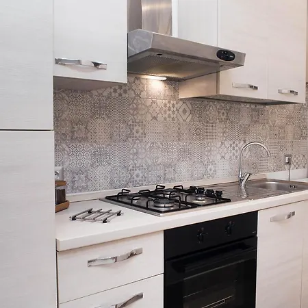 Residenza Flegrea Aparthotel 4*